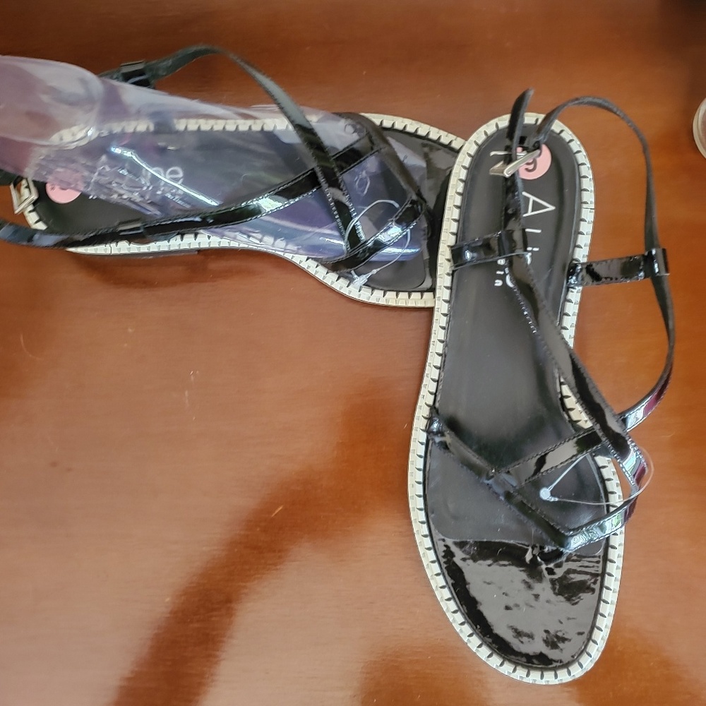 ANNE KLEIN, new  all leather black patent sa